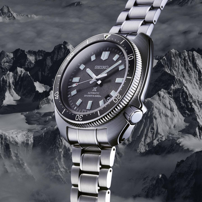 uomo-movimento-automatico-subacqueo-200m-diver-professionale (1)